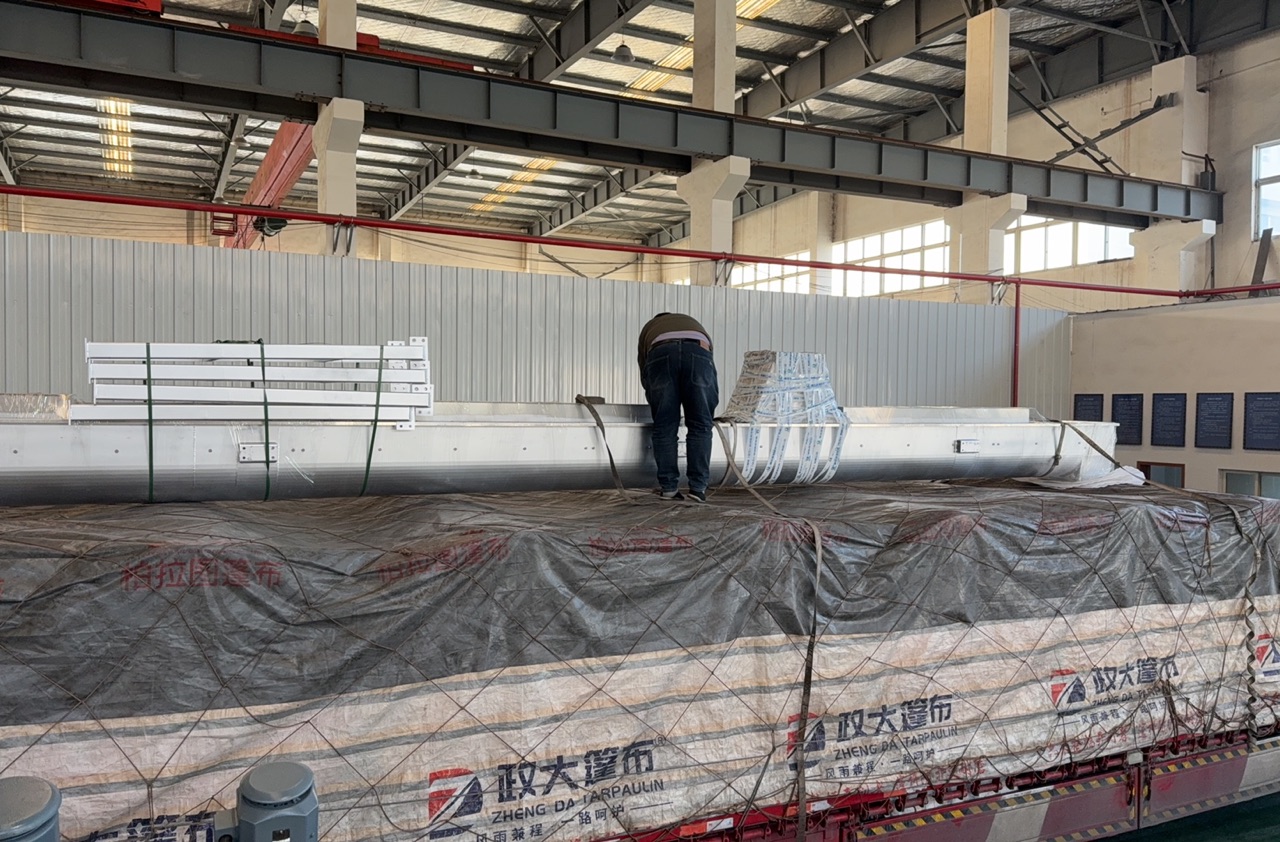 Notre système de convoyeur a été expédié à Chengdu !