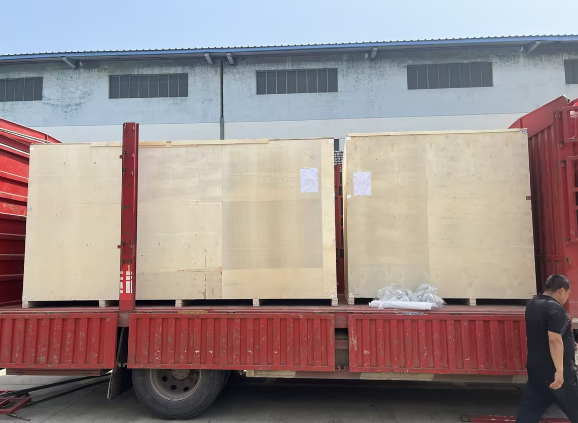 Qingben Environmental Technology exporte des presses à vis et des équipements de dosage en Italie